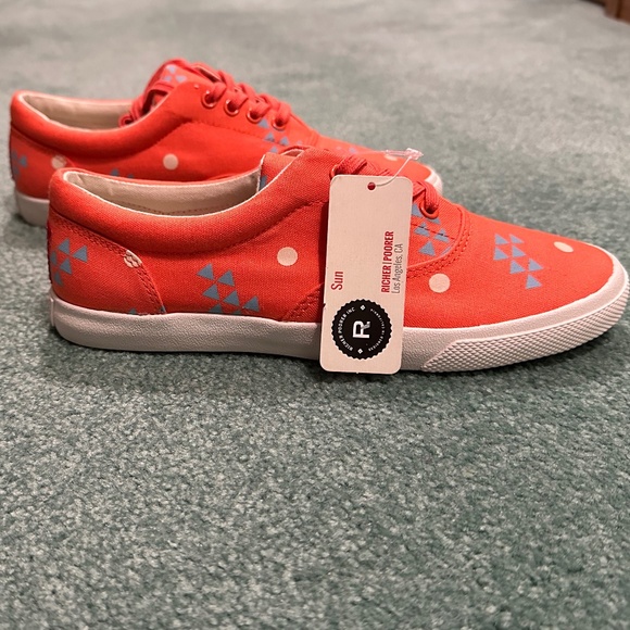 Bucket Feet Sun Canvas Lace-Up - Picture 5 of 9